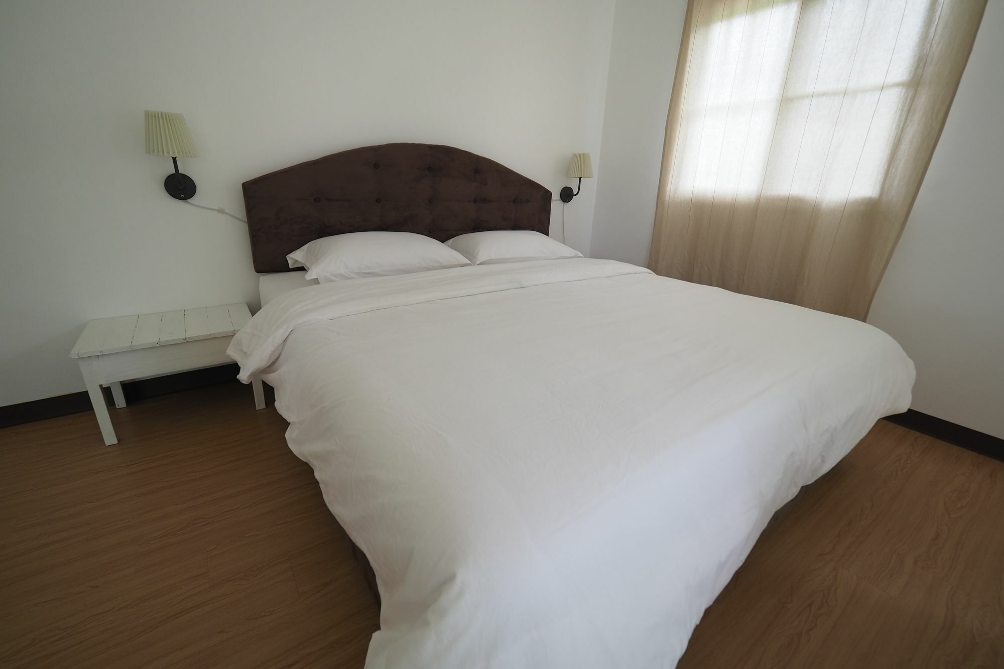 北碧府 班2莱旅馆酒店 外观 照片